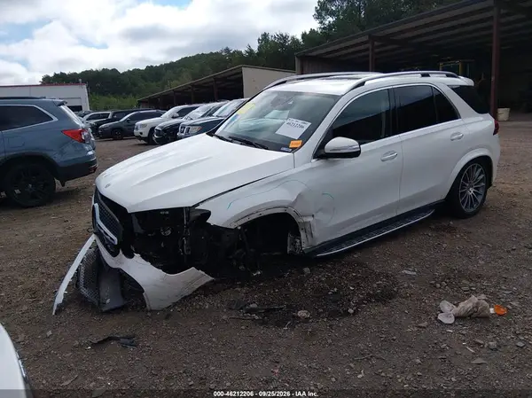 4JGFB4FB3RB033897 — 2024 Mercedes-Benz GLE, фото 2 с аукциона IAAI, Передняя часть слева