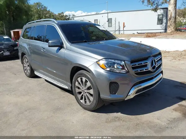 4JGDF6EE3HA939409 — 2017 Mercedes-Benz GLS-Klasse, Передняя часть слева (Left Front), фото до ремонта