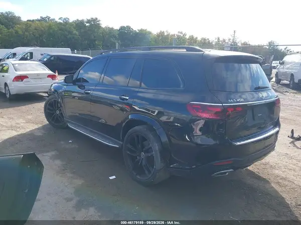 4JGFF5KE2RB207498 — 2024 Mercedes-Benz GLS-Klasse, фото 3 с аукциона IAAI, Передняя часть