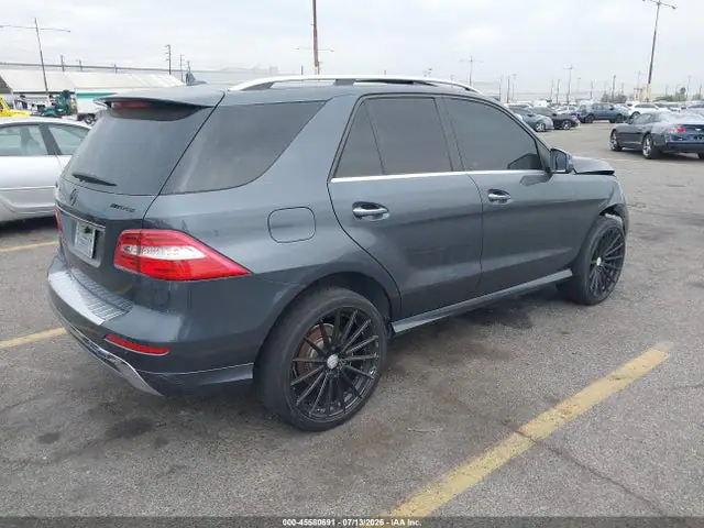 2014 Mercedes-Benz ML 350 VIN 4JGDA5JB7EA270092 фото 4