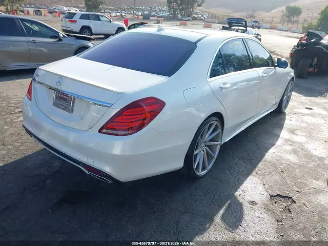 WDDUG8CB0FA071362 — 2015 Mercedes-Benz S 550, фото 4 с аукциона IAAI 29.09.2026, Вандализм