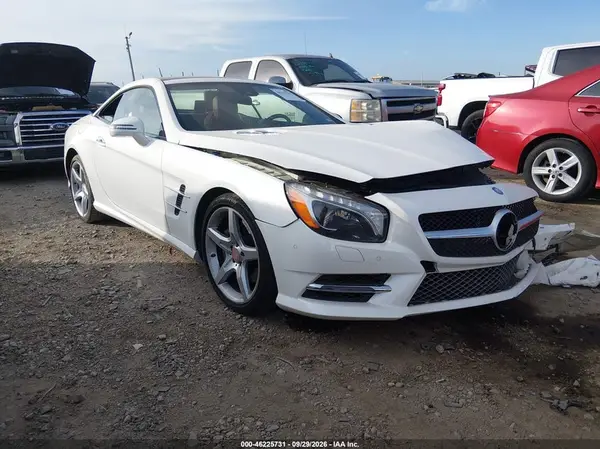 WDDJK6FA9GF038888 — 2016 Mercedes-Benz SL-Klasse, Передняя часть (Front End), фото до ремонта