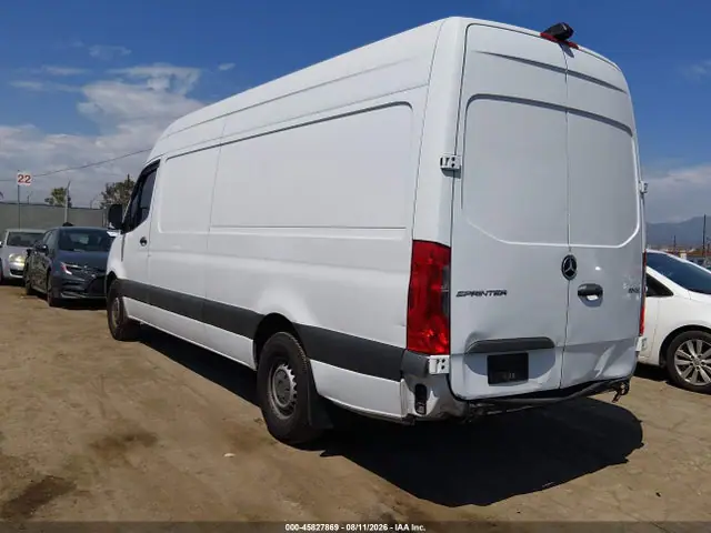 W1W4DCHY5MT046384 — 2021 Mercedes-Benz Sprinter 2500 High Roof i4 Diesel, фото 3 с аукциона IAAI 14.10.2026, Задняя часть