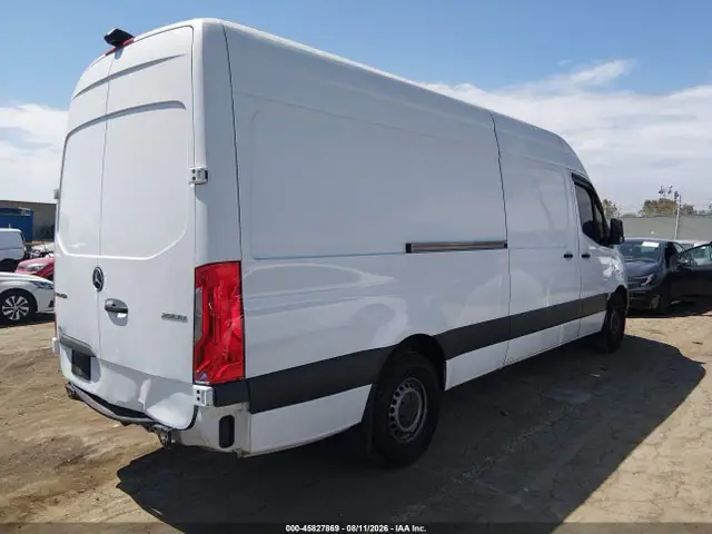 W1W4DCHY5MT046384 — 2021 Mercedes-Benz Sprinter 2500 High Roof i4 Diesel, фото 4 с аукциона IAAI 14.10.2026, Задняя часть
