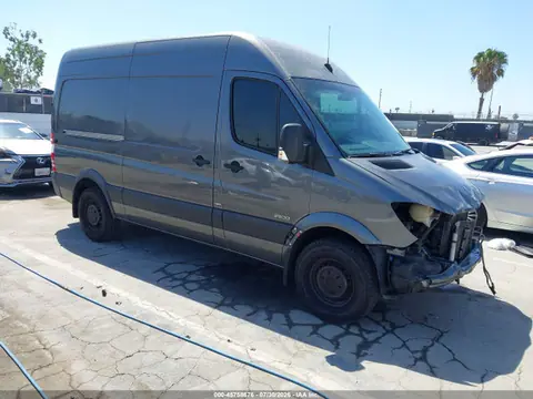 WD3PE7DC3FP142186 — 2015 Mercedes-Benz Sprinter 2500 Normal Roof, Передняя часть, фото до ремонта