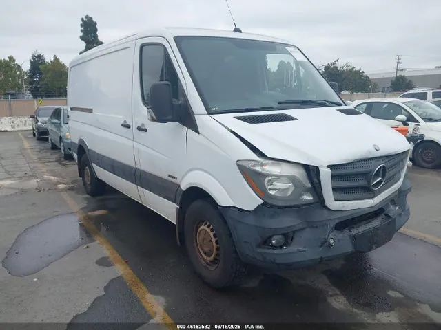 2015 Mercedes-Benz Sprinter 2500 Normal Roof VIN WD3PE7DC4F5948369 фото 1
