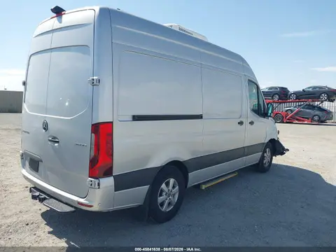 2023 Mercedes-Benz Sprinter 2500 Standard Roof 4-cyl Diesel Ho VIN W1Y4NBHY8PT129066 фото 4