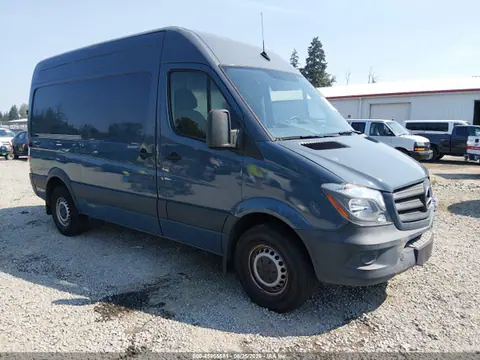 WD3PE7CD9JP641335 — 2018 Mercedes-Benz Sprinter 2500 Standard Roof V6, Правый бок (Right Side), фото до ремонта