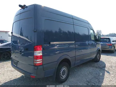 2018 Mercedes-Benz Sprinter 2500 Standard Roof V6 VIN WD3PE7CD9JP641335 фото 4