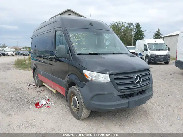 W1Z4EFHY5LP238980 — 2020 Mercedes-Benz Sprinter 2500, Передняя часть справа (Right Front), фото до ремонта