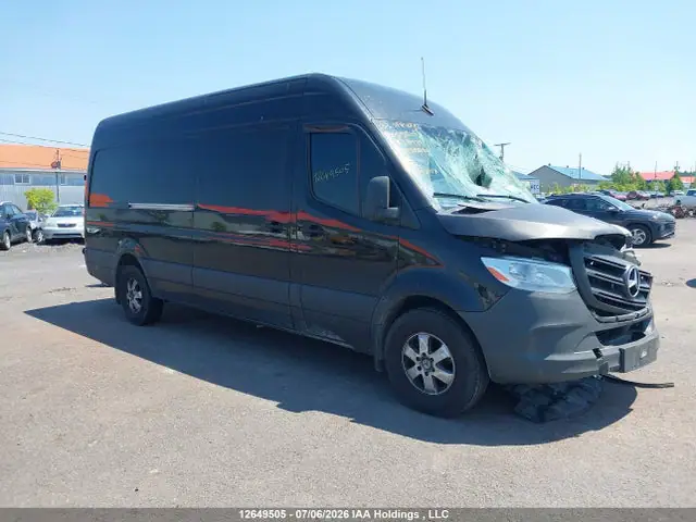 W1Y4KCHY9PP598979 — 2023 Mercedes-Benz Sprinter 2500, Передняя часть (Front), фото до ремонта