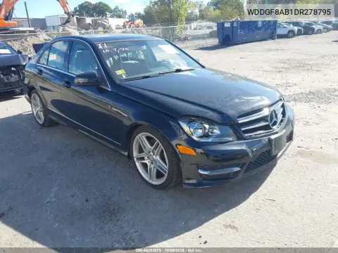WDDGF8AB1DR278795 — 2013 Mercedes C-Klasse, Передняя часть, фото до ремонта