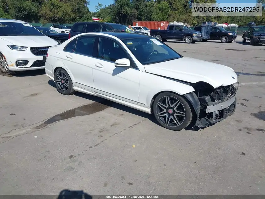 2013 Mercedes-Benz C 300 Sport 4Matic VIN WDDGF8AB2DR247295 фото 2