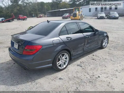 2013 Mercedes-Benz C 300 Sport 4Matic VIN WDDGF8AB0DR243701 фото 5