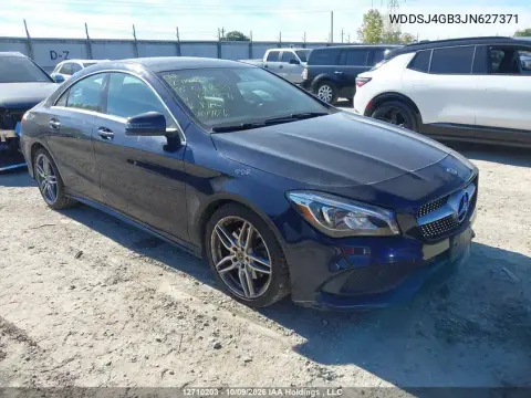 WDDSJ4GB3JN627371 — 2018 Mercedes CLA-Klasse, Град, фото до ремонта