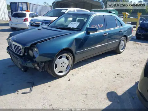 WDBJF25HXXA846930 — 1999 Mercedes E-Klasse, фото 3 с аукциона IAAI, Передняя часть