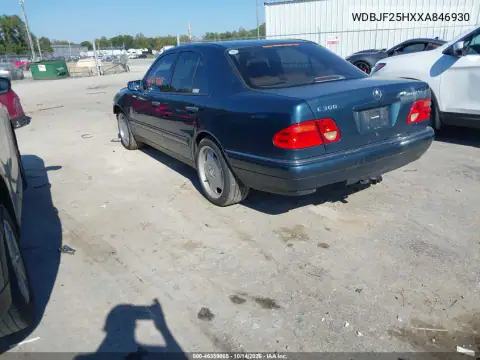 WDBJF25HXXA846930 — 1999 Mercedes E-Klasse, фото 4 с аукциона IAAI, Передняя часть