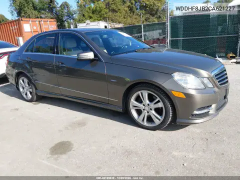 WDDHF8JB2CA621227 — 2012 Mercedes E-Klasse, Правая сторона, фото до ремонта