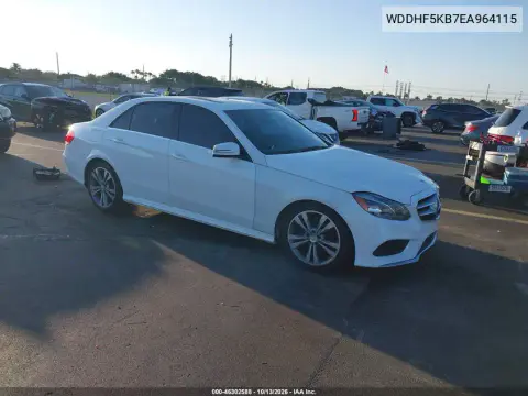 WDDHF5KB7EA964115 — 2014 Mercedes E-Klasse, Наводнение, фото до ремонта