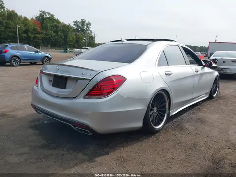 2016 Mercedes-Benz S 550 4Matic VIN WDDUG8FB0GA217644 фото 4