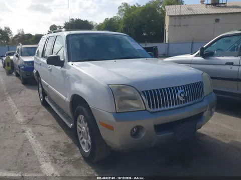 4M2DU66WX3ZJ12576 — 2003 Mercury Mountaineer, Естественный износ, фото до ремонта
