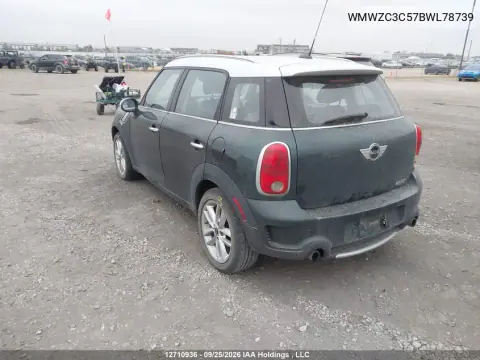 2011 Mini Cooper VIN WMWZC3C57BWL78739 фото 3