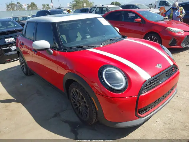 WMW53GD06S2W34725 — 2025 MINI Hardtop Cooper S, Левый бок (Left Side), фото до ремонта
