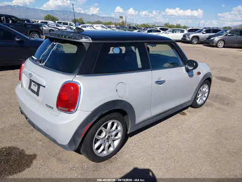 2014 Mini Hardtop Cooper VIN WMWXM5C5XET730475 фото 4