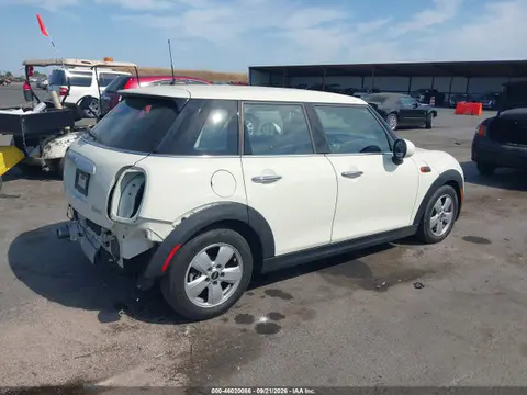 2015 Mini Hardtop Cooper VIN WMWXS5C51FT828088 фото 4
