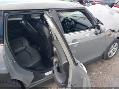 2017 Mini Hardtop Cooper VIN WMWXU1C57H2E19186 фото 8
