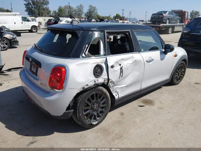 WMWXU1C35H2F77623 — 2017 MINI Hardtop Cooper, фото 4 с аукциона IAAI 14.10.2026, Задняя часть справа