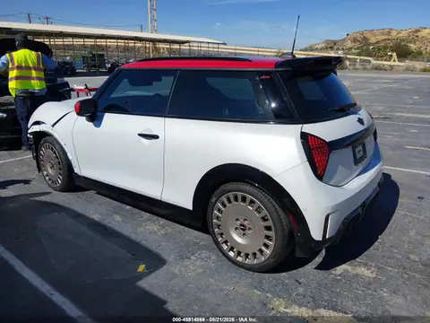 2026 Mini Hardtop Jcw VIN WMW33GD0XT2Y08773 фото 3