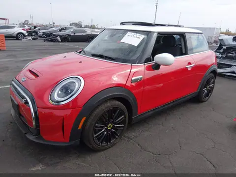 2023 Mini Se Hardtop Cooper VIN WMW13DJ07P2S74258 фото 2