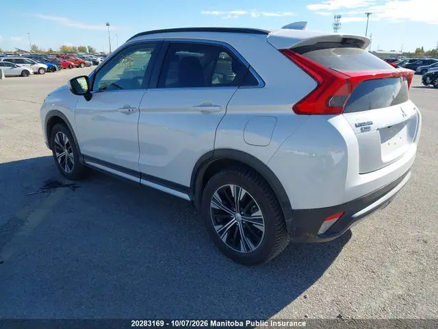 JA4AT4AAXJZ607993 — 2018 Mitsubishi Eclipse Cross SE, фото 3 с аукциона IAAI 14.10.2026, Град