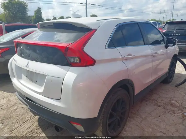 JA4AS3AAXLZ009435 — 2020 Mitsubishi Eclipse Cross, фото 4 с аукциона IAAI, Передняя часть