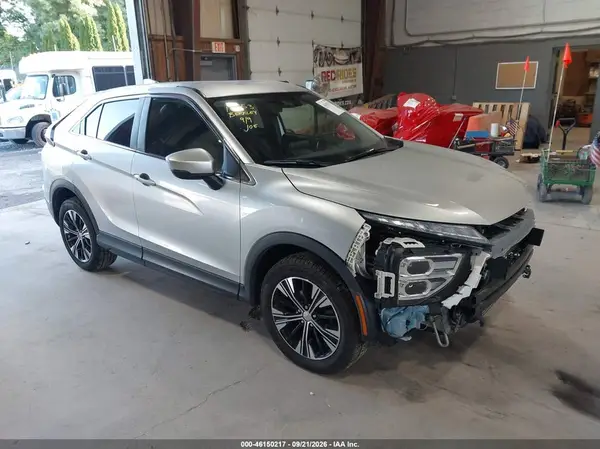 JA4ATWAA3NZ056372 — 2022 Mitsubishi Eclipse Cross, Передняя часть (Front End), фото до ремонта