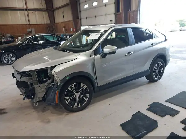 JA4ATWAA3NZ056372 — 2022 Mitsubishi Eclipse Cross, фото 2 с аукциона IAAI 14.10.2026, Передняя часть