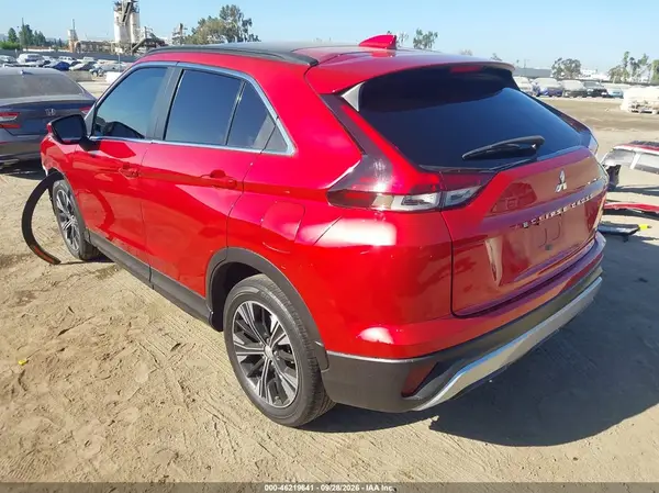 JA4ASWAAXNZ057439 — 2022 Mitsubishi Eclipse Cross, фото 3 с аукциона IAAI, Передняя часть
