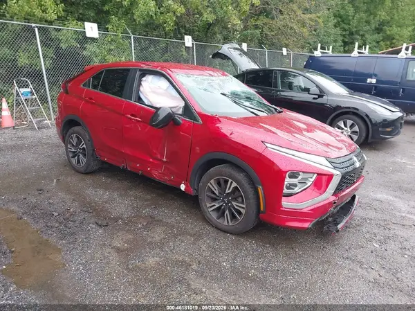JA4ATWAA6PZ004432 — 2023 Mitsubishi Eclipse Cross, Повреждения со всех сторон (All Over), фото до ремонта