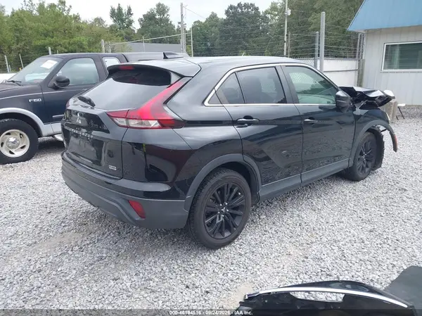 JA4ATVAA7PZ001758 — 2023 Mitsubishi Eclipse Cross, фото 4 с аукциона IAAI, Передняя часть