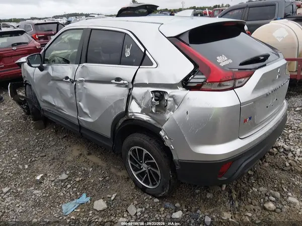 JA4ATUAA1RZ002191 — 2024 Mitsubishi Eclipse Cross, фото 3 с аукциона IAAI, Опрокидывание