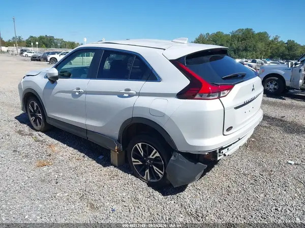 JA4ATWAA2RZ059785 — 2024 Mitsubishi Eclipse Cross, фото 3 с аукциона IAAI, Правый бок