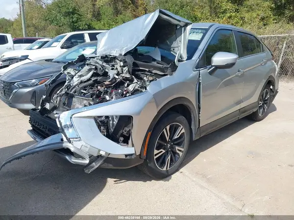 JA4ATWAA2RZ067952 — 2024 Mitsubishi Eclipse Cross, фото 2 с аукциона IAAI, Передняя часть