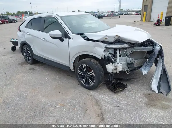 JA4ATUAA8SZ611445 — 2025 Mitsubishi Eclipse Cross, Передняя часть (Front), фото до ремонта