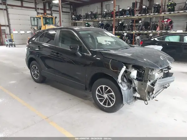 JA4ATUAA9SZ048065 — 2025 Mitsubishi Eclipse Cross, Передняя часть (Front End), фото до ремонта