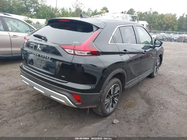 JA4ATWAA1TZ036070 — 2026 Mitsubishi Eclipse Cross, фото 4 с аукциона IAAI, Передняя часть