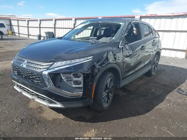 JA4ATWAA8TZ029679 — 2026 Mitsubishi Eclipse Cross, фото 2 с аукциона IAAI 30.09.2026, Повреждения со всех сторон