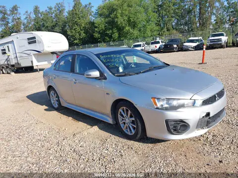 JA32V2FW3GU602023 — 2016 Mitsubishi Lancer ES/SE/SEL, Передняя часть слева (Left Front), фото до ремонта