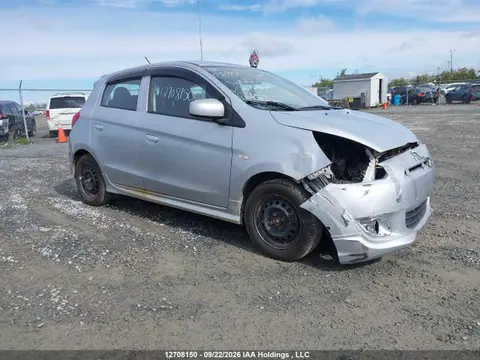 ML32A3HJ5FH049678 — 2015 Mitsubishi Mirage DE, Передняя часть (Front), фото до ремонта