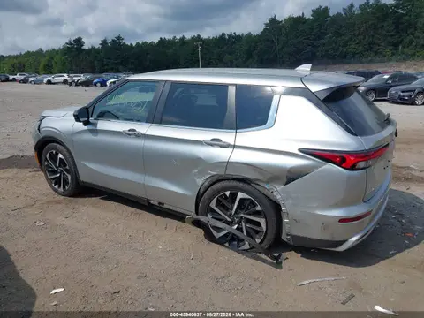 2022 Mitsubishi Outlander Black Edition S-awc/se 2.5 S-awc/se Launch Edition S-awc VIN JA4J4UA84NZ067539 фото 3